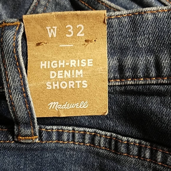 Madewell High-Rise Denim Shorts - Picture 3 of 8